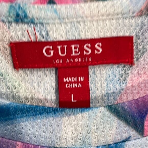 NWT Guess “Birds of Paradise” Floral T Shirt Mens XL - Picture 3 of 12